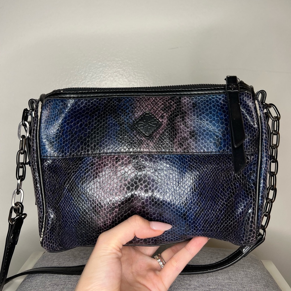 Simply Vera Wang Crossbody Bag sold